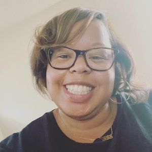 Meet your Posher, Alonna